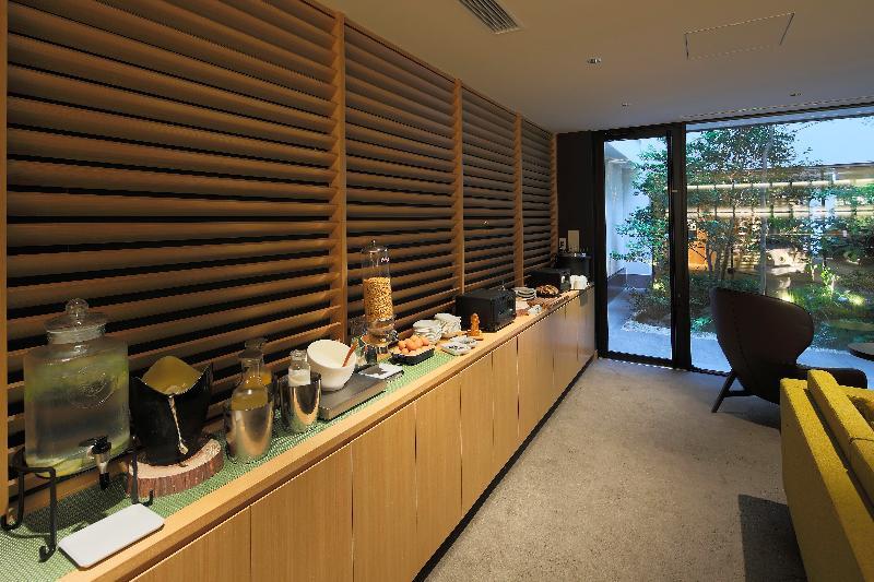 The General Kyoto Takatsuji Fuyacho Otel Dış mekan fotoğraf